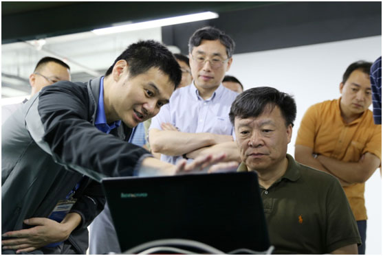 中国工程院高文院士莅临邦彦考察 1